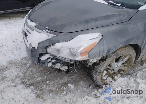 2015 Nissan Altima 2.5 Sv z USA, uszkodzony, nr VIN 1N4AL3AP2FC483870